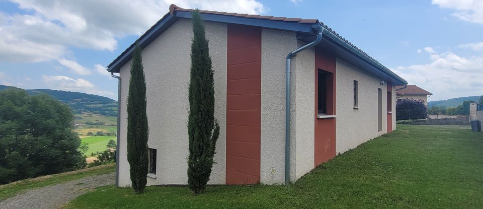 Maison traditionnelle 5 pièces de 111 m² à Montrottier (69770)