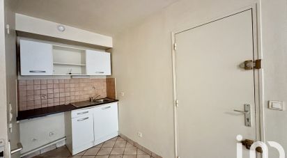 Apartment 1 room of 24 m² in Soignolles-en-Brie (77111)