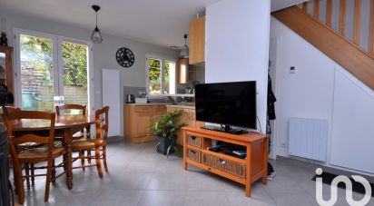 House 5 rooms of 72 m² in Saint-Chéron (91530)