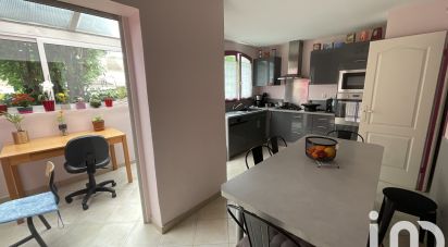 Maison 6 pièces de 158 m² à Savigny-le-Temple (77176)