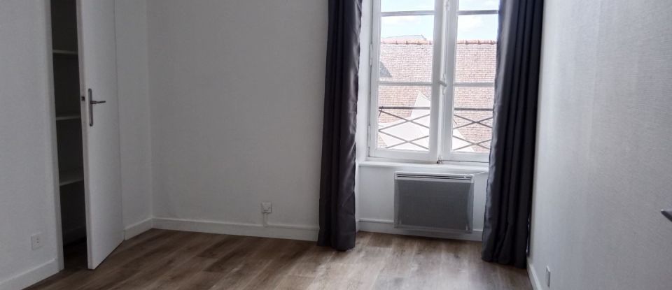 Apartment 3 rooms of 67 m² in Combourg (35270)