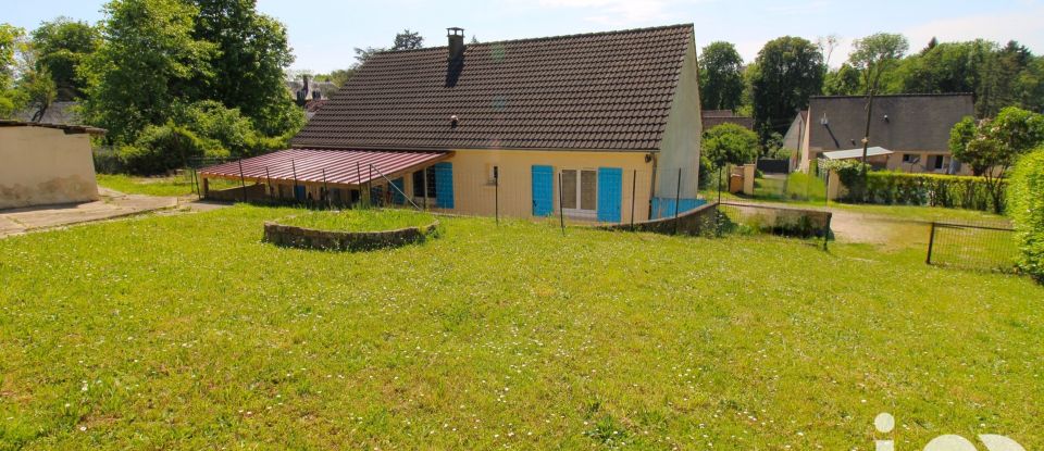 Traditional house 4 rooms of 93 m² in Breuil-le-Vert (60600)