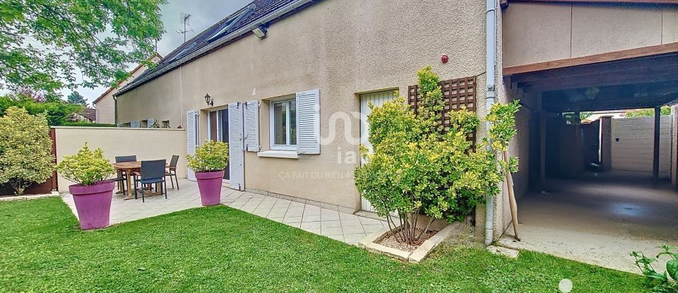 House 4 rooms of 90 m² in Nézel (78410)