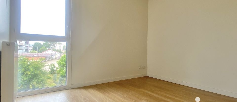 Apartment 3 rooms of 65 m² in La Teste-de-Buch (33260)