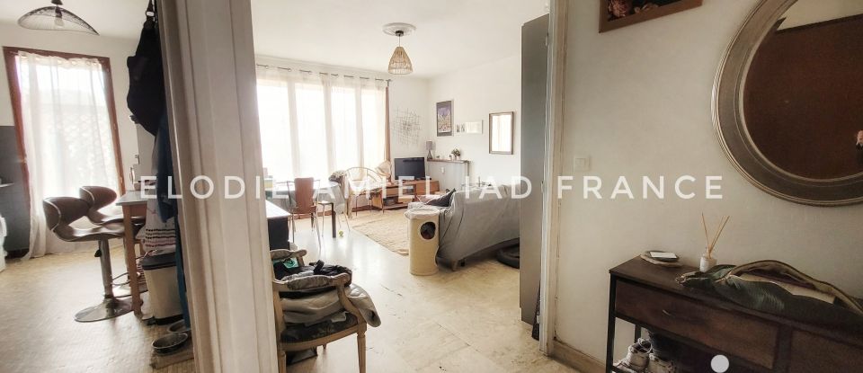 Appartement 3 pièces de 71 m² à Marseille (13009)