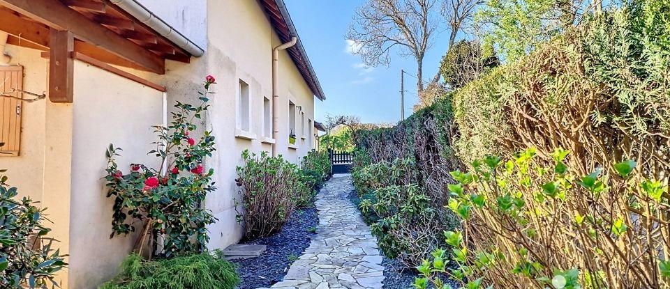 Country house 5 rooms of 103 m² in Beaulieu-sur-Layon (49750)