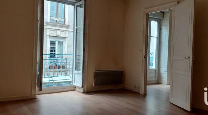 Apartment 2 rooms of 43 m² in Nantes (44000)