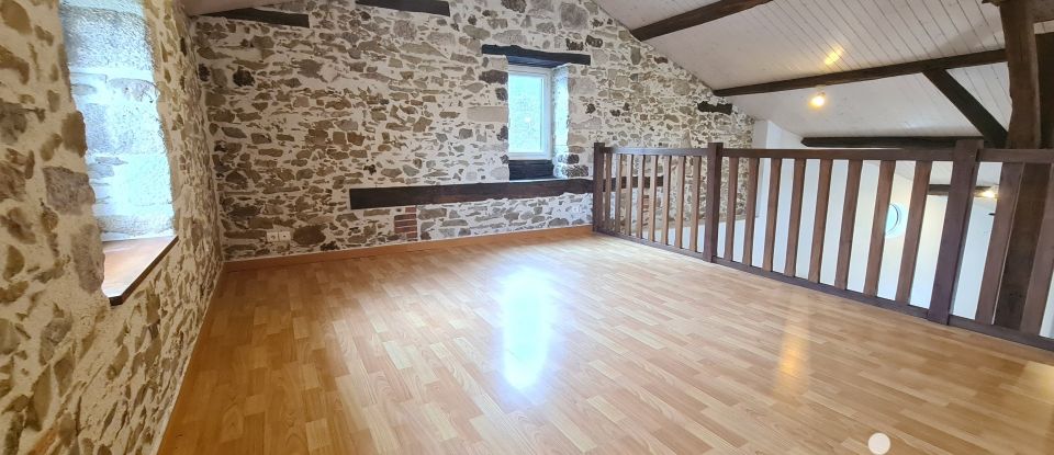 Maison 5 pièces de 130 m² à Montréverd (85260)