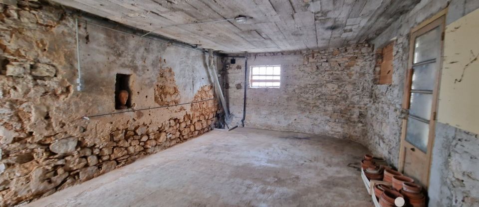 Maison traditionnelle 5 pièces de 99 m² à Bagnols-sur-Cèze (30200)