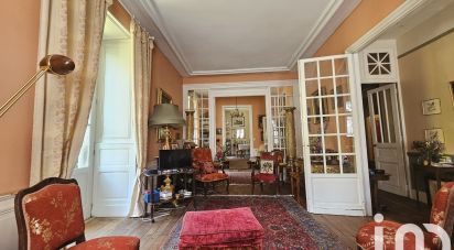 Mansion 1 room of 363 m² in Saint-Yrieix-la-Perche (87500)