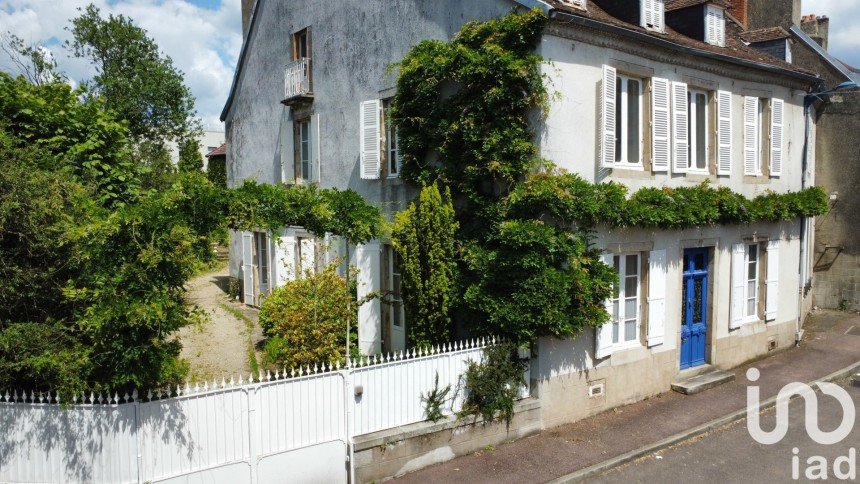 Mansion 1 room of 363 m² in Saint-Yrieix-la-Perche (87500)