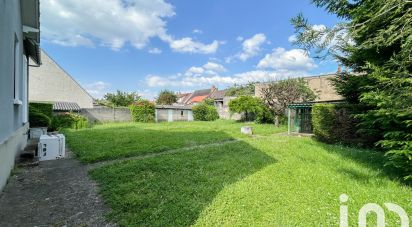 Traditional house 5 rooms of 100 m² in Athis-Mons (91200)