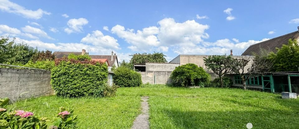 Maison traditionnelle 5 pièces de 100 m² à Athis-Mons (91200)