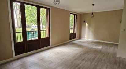 Apartment 6 rooms of 83 m² in Brie-Comte-Robert (77170)