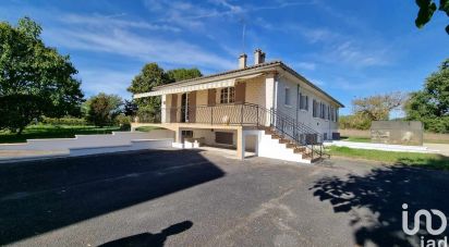 Maison 6 pièces de 139 m² à Saint-Saturnin (16290)