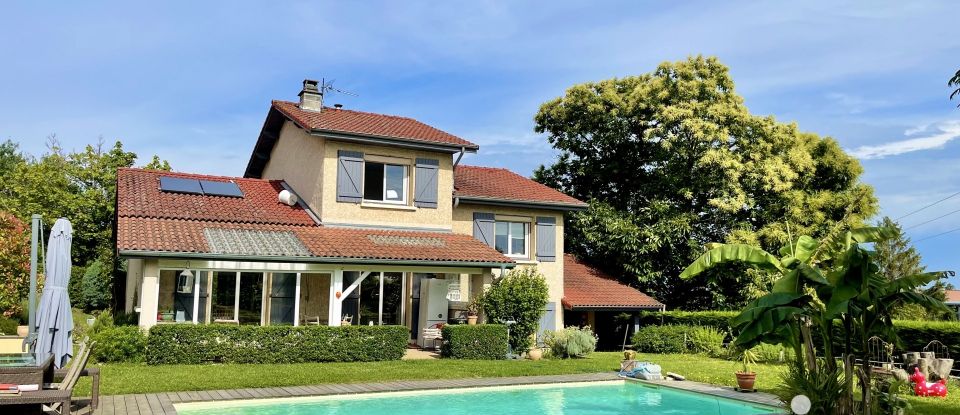 Maison traditionnelle 5 pièces de 135 m² à Seyssuel (38200)