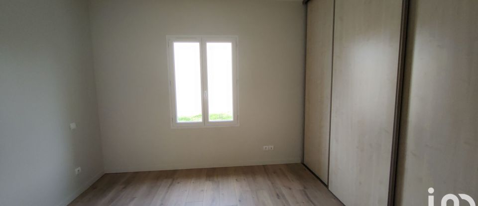 Maison 4 pièces de 102 m² à Grosbreuil (85440)