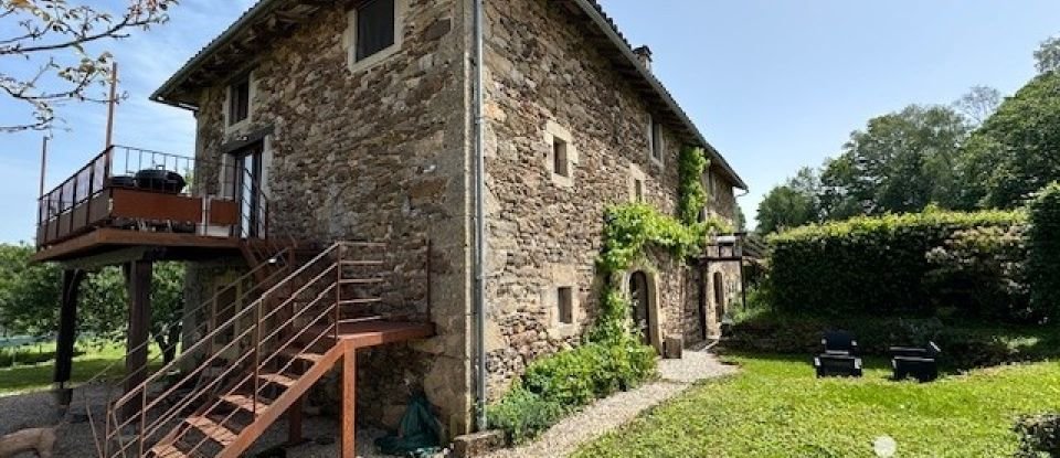 Lodge 16 rooms of 433 m² in Montet-et-Bouxal (46210)