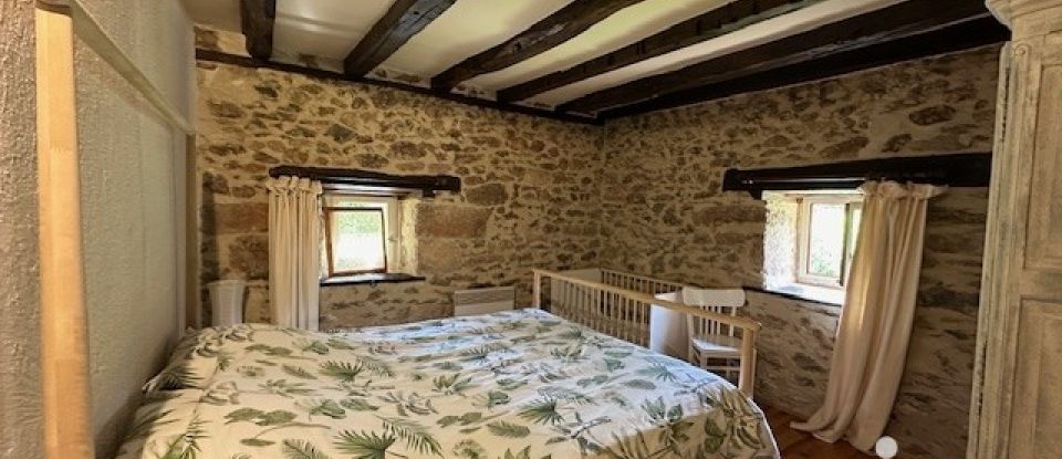 Lodge 16 rooms of 433 m² in Montet-et-Bouxal (46210)