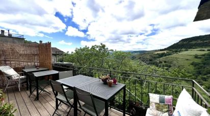 House 7 rooms of 148 m² in Barre-des-Cévennes (48400)