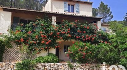 Traditional house 6 rooms of 161 m² in Entrecasteaux (83570)