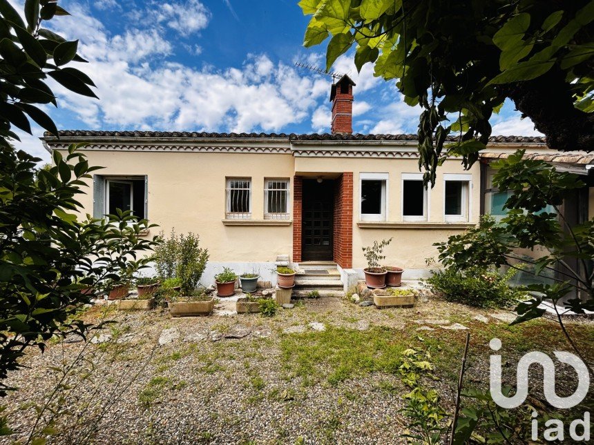 Maison traditionnelle 4 pièces de 86 m² à Castelsarrasin (82100)