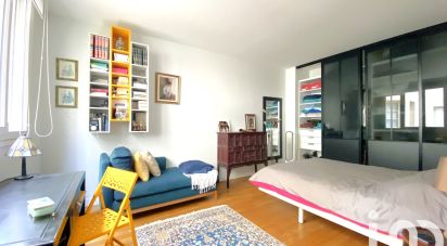 Appartement 2 pièces de 52 m² à Paris (75015)