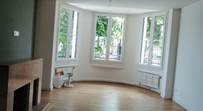 Apartment 3 rooms of 80 m² in Sainte-Savine (10300)