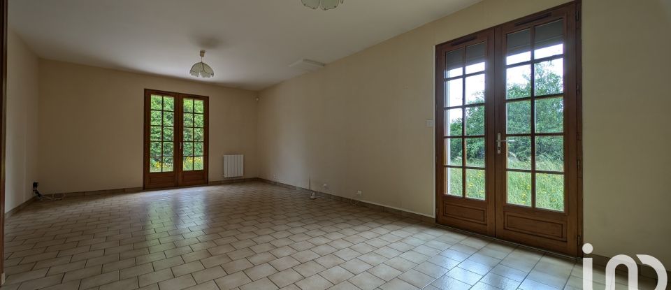 Maison traditionnelle 4 pièces de 89 m² à Bémécourt (27160)