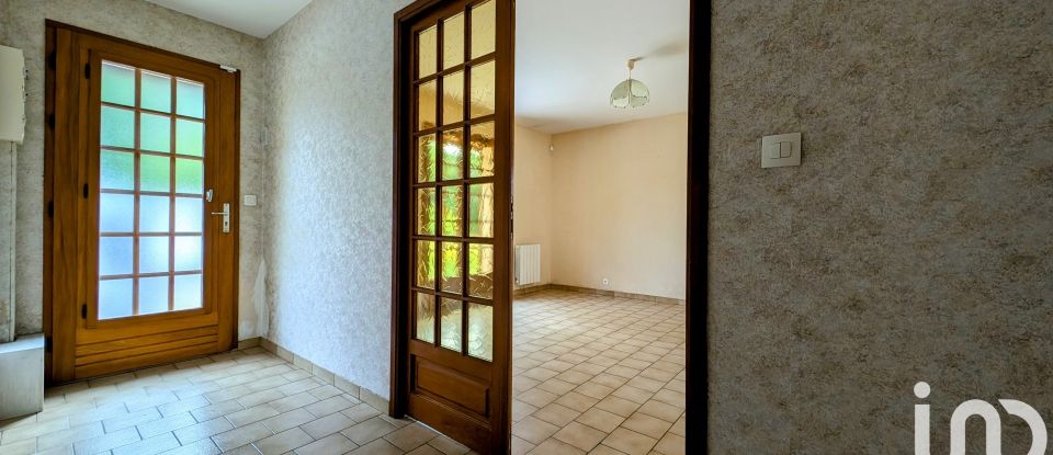 Traditional house 4 rooms of 89 m² in Bémécourt (27160)