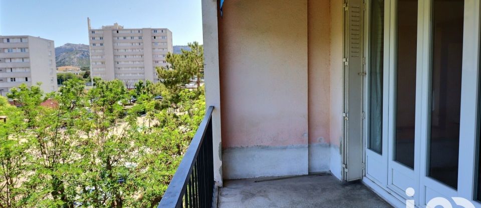 Appartement 4 pièces de 85 m² à Marseille (13009)