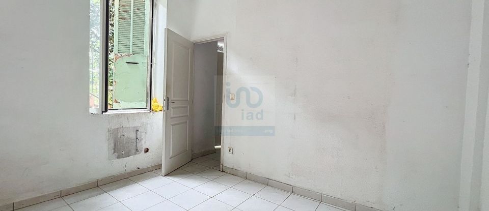 Building in Nice (06300) of 212 m²