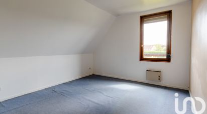 House 4 rooms of 87 m² in Faches-Thumesnil (59155)