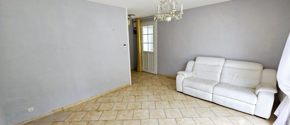 Maison traditionnelle 4 pièces de 81 m² à La Chapelle-Saint-Luc (10600)