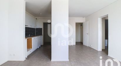 Appartement 2 pièces de 51 m² à Miramas (13140)