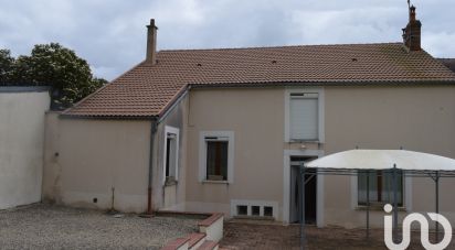 Maison 6 pièces de 132 m² à Rouvray (89230)