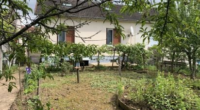 House 5 rooms of 97 m² in Villeneuve-la-Guyard (89340)