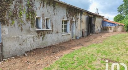 Maison 4 pièces de 69 m² à Chabanais (16150)