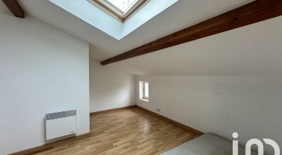 Maison de campagne 4 pièces de 82 m² à - (79150)