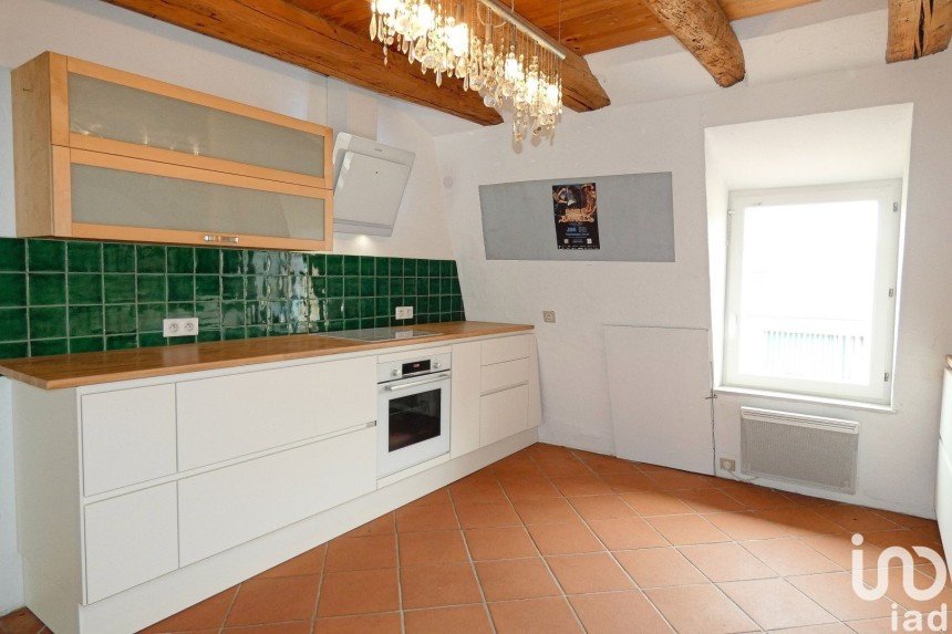 Apartment 3 rooms of 82 m² in Huningue (68330)