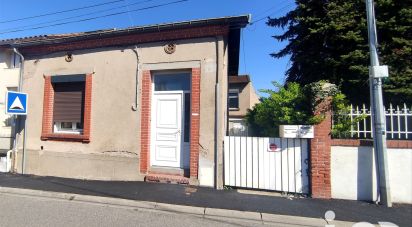 Building in Carmaux (81400) of 204 m²