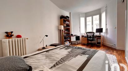 Appartement 3 pièces de 80 m² à Paris (75016)