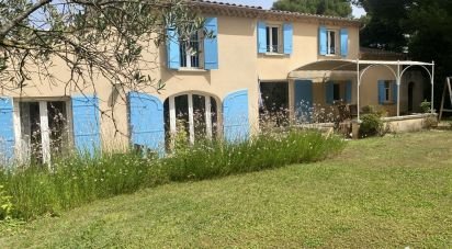 House 7 rooms of 165 m² in Sorgues (84700)