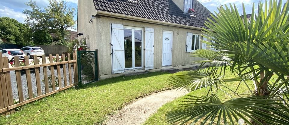 House 8 rooms of 154 m² in Saint-Pierre-lès-Nemours (77140)