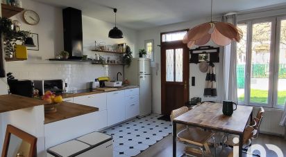 House 4 rooms of 93 m² in Chelles (77500)