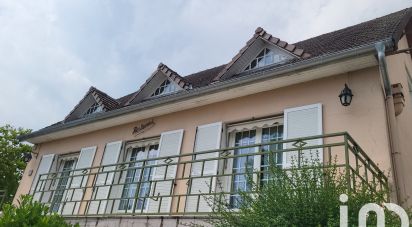 Maison traditionnelle 5 pièces de 131 m² à Nanteuil-le-Haudouin (60440)