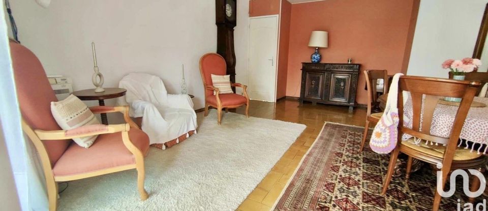 Appartement 3 pièces de 66 m² à Sanary-sur-Mer (83110)