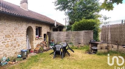 Traditional house 6 rooms of 122 m² in Oinville-sur-Montcient (78250)