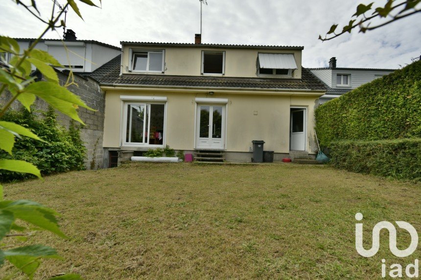 House 5 rooms of 103 m² in Ailly-sur-Somme (80470)