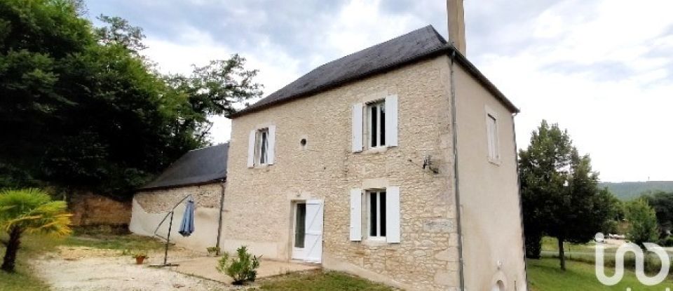 Maison traditionnelle 5 pièces de 115 m² à Pinsac (46200)